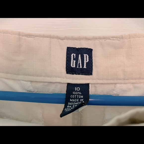 Comfy GAP shorts - Picture 3 of 3